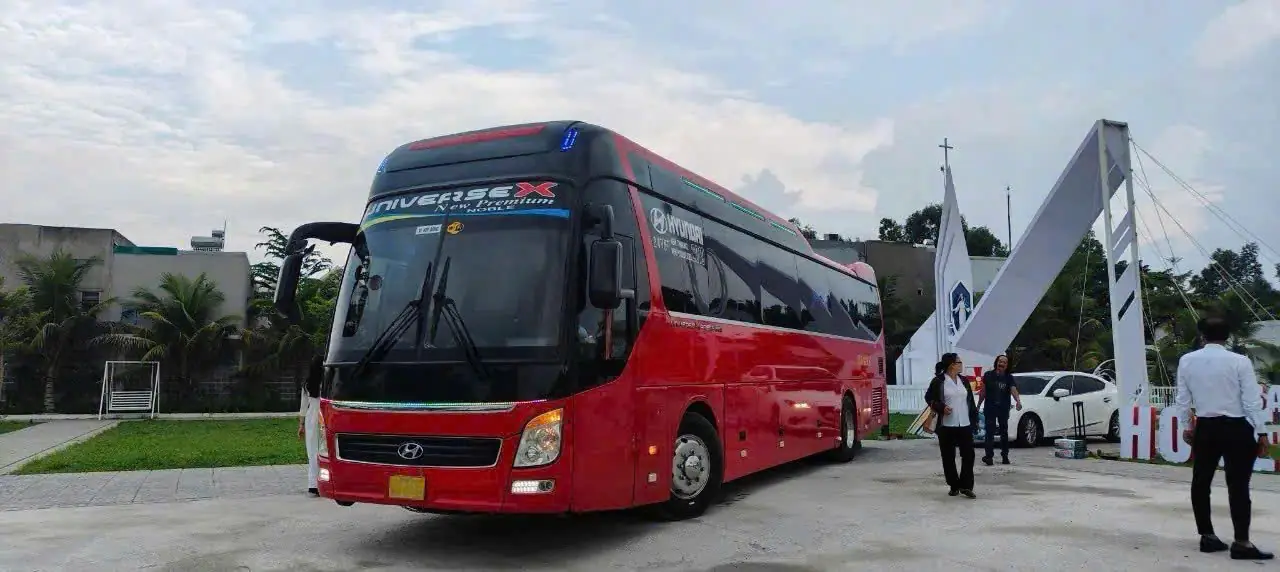 Universe 45 chỗ đời mới